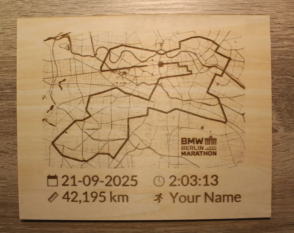 2025 Berlin Marathon Memento (Basswood)
